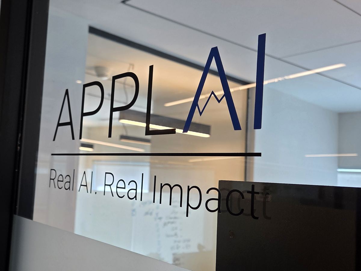 The entrance to the ApplAI office at Azrieli Towers, Tel Aviv